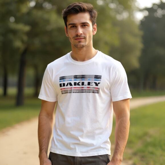 Oakley Logo Tee - Picture 1 of 6